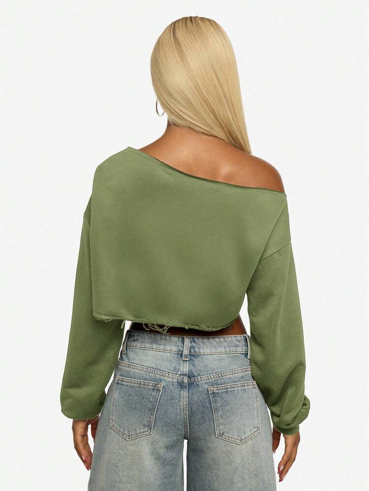 SUMWON WOMEN Off Shoulder Rhinestone Script Cropped Sweatshirt