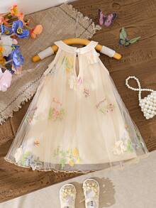 SHEIN Infant/Baby GirlApricot Embroidered Sleeveless A-Line Princess Dress With Bow, Sweet Round Neck, Versatile For Daily Outings, Spring - Apricot - View 10
