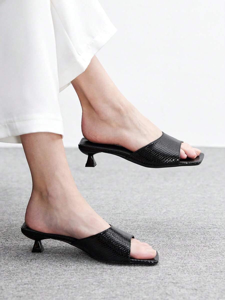 CUCCOO BIZCHIC Women Heeled Sandals Valentine's Day - Black - View 1