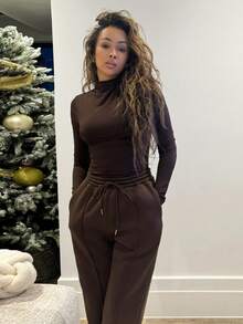 RebeccaVibe 2pcs Women Casual Solid Color Stand Collar Fitted Long Sleeve T-Shirt & Drawstring Waist Straight Pants Set, Spring/Autumn - Brown - View 1