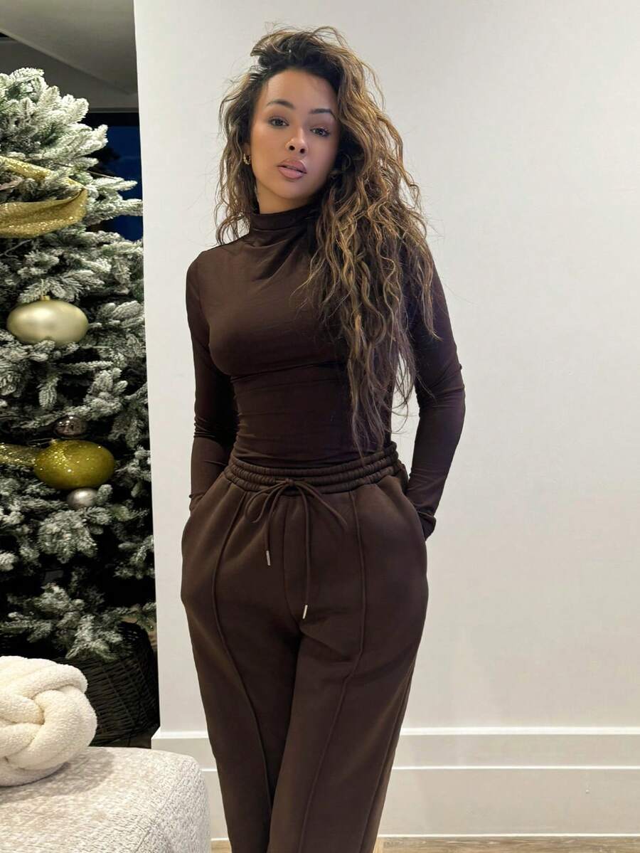 RebeccaVibe 2pcs Women Casual Solid Color Stand Collar Fitted Long Sleeve T-Shirt & Drawstring Waist Straight Pants Set, Spring/Autumn - Brown - View 1