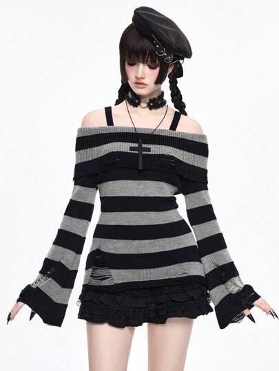 Goth Maglione alla moda a righe nere e grigie con spalle scoperte, design punk scuro e consumato, vita stretta