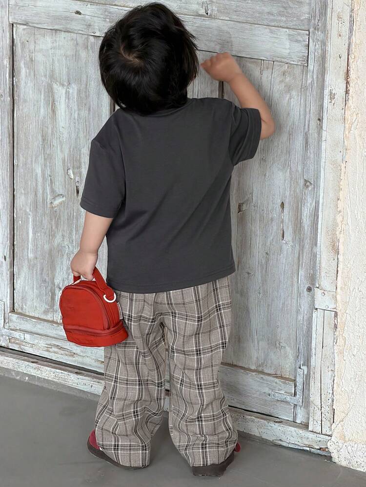 2pcs/Set Baby Boys' Casual Solid Color Round Neck T-Shirt And Plaid Pants Set Summer