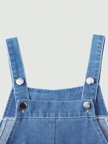 SHEIN Sparklyn Tween Girls' Summer Casual Fashion New Jumpsuit, Cute Butterfly Digital Print Pattern Metal Button Suspender Denim Long Pants, Suitable For Tween Girls Back To School Season, Cute Sweet Lively Lady Daily, School, Outing, Travel, Party, Photo Shoot Plant Girls Overall Set Little Girl Overall Pants With Butterflies And Flowers Girls Butterfly Outfit Toddler Overalls Girl Plant Pants With Butterflies And Flowers - Light Wash - View 5