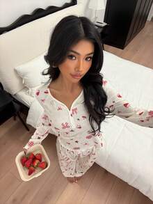 Bộ đồ ngủ dài tay dáng ôm ZzzCrew dành cho nữ, in hình nơ, trái tim, thỏ, trái cây và trang trí cúc. - Nhiều màu - Xem 6