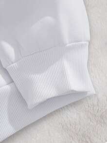 Resyla Women's Leopard Print Butterfly Pattern Pullover Sweatshirt Sweatshirt, Fashionable Street Style - White - View 4