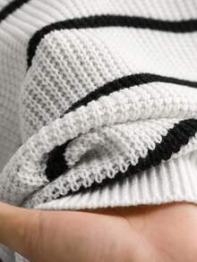 CosyJoli Áo len chui đầu kẻ sọc cổ chữ V tay dài cỡ lớn cho nữ, thiết kế nơ thắt lưng mặc hàng ngày, trang phục thường ngày và thời trang thu đông cho nữ - Đen và trắng - Xem 8