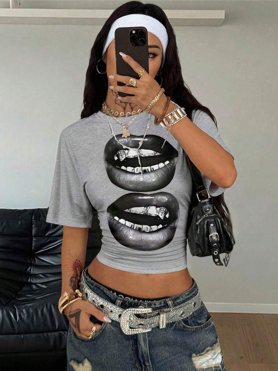 Coolane 女士唇印圆领短袖休闲T恤 - 淺灰色 - 查看 1