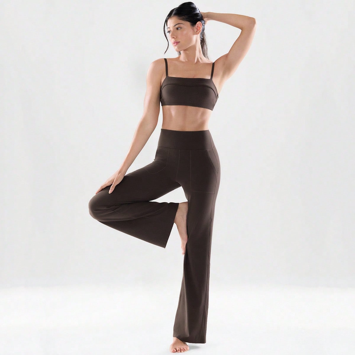 Leggings de cintura extra alta con bolsillo de pierna ancha FeatherFit™ Ease Into It de 29"