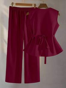 Franclia Bộ đồ nữ gồm áo croptop không tay cổ chữ V buộc dây và quần ống đứng cạp chun, trang phục công sở thường ngày. - Màu Đỏ Sâu - Xem 2