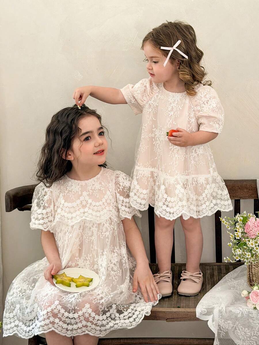LMoss Kids 女童纯色圆领网纱刺绣休闲连衣裙 - 白色 - 查看 1