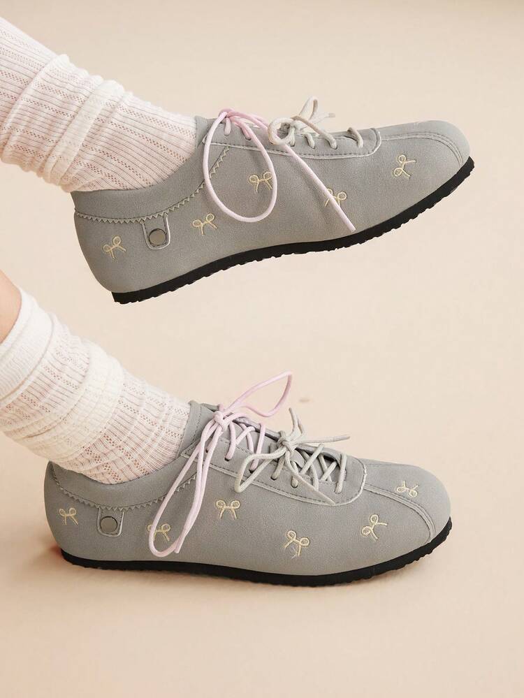 CUCCOO EASI Women's Bow Embroidery Casual Flat Athletic Sneakers
