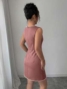 Elenzga فستان أنيق رومانسي مصنوع من الأسود والأبيض مع زخرفة من اللؤلؤ، بياقة طاقم بدون أكمام وفتحة جانبية مناسب للخروجات الربيعية والمواعدة وحفلات العشاء وعيد الحب - وردي مغبر - مشاهدة 2