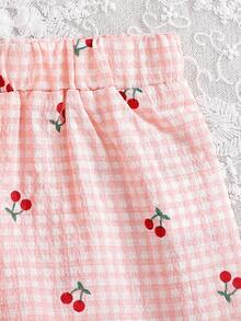 SHEIN Bộ 2 món cho bé gái: Áo hai dây in hình quả anh đào và nơ, không tay kẻ sọc + quần đùi cạp chun, trang phục thường ngày dễ thương, phù hợp cho mùa hè đi chơi hoặc du lịch. - Hồng - Xem 8