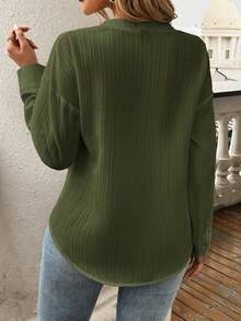 EMERY ROSE Camisa casual de mujer de unicolor con cuello en V y hombros caídos - Verde militar - Ver 4