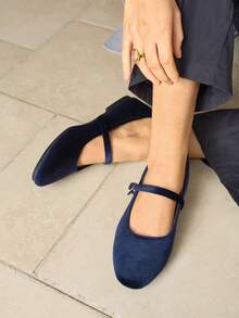 Rosivie Women's Casual Versatile Commute Simple Buckle Flats Valentine's Day - Blue - View 4