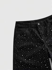 ROMWE MEN Men's Sparkling Rhinestone Loose Fit 3/4 Length Denim Shorts - Black - View 2