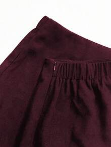 SHEIN LUNE CURVE Plus Size Asymmetric Shorts With Metal Button Decor - Burgundy - View 8