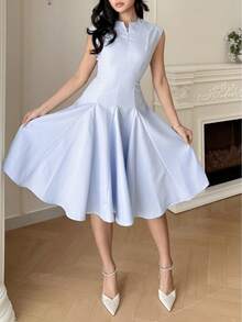 Feyla Vestido mini elegante de mujer con diseño de cremallera y mangas cortas de unicolor - Celeste - Ver 3