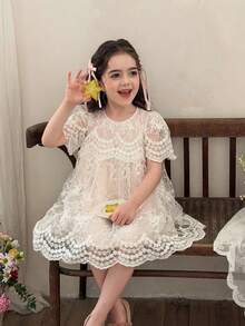 LMoss Kids 女童纯色圆领网纱刺绣休闲连衣裙 - 白色 - 查看 7