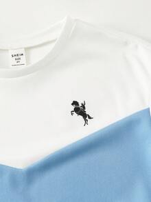 2件套少女运动休闲针织圆领短袖上衣和短裤套装，适合通勤、上学、日常休闲穿着和运动。 - 淺藍色 - 查看 4