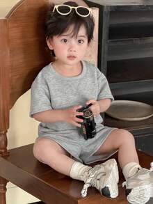 DAZY 2pcs Toddler Boys' Casual Round Neck T-Shirt And Pants Set - Grey - View 1