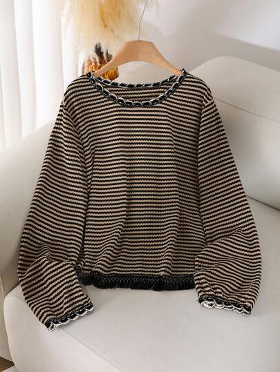 CosyJoli Plus Size Women Crew Neck Striped T-Shirt With Tassel Hem Design, Casual All-Match Versatile Tee