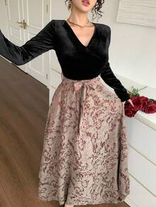 DAZY Đầm maxi nữ cổ chữ V phối màu bằng nhung, kiểu dáng thanh lịch với điểm nhấn eo. - Nhiều màu - Xem 5
