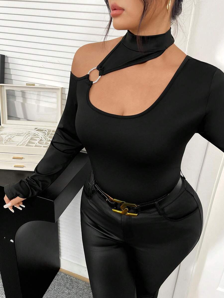 Elenzga Áo thun nữ cỡ lớn thanh lịch với dây đeo bằng vải, khóa kim loại trang trí, vai chéo. - màu đen - Xem 1