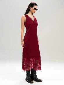 LYSMO 大码女式酒红色蕾丝V领宽松缎面连衣裙 - 酒紅色 - 查看 4