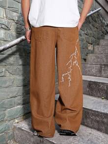 Manfinity EMRG Men's Gothic Embroidery Pattern Pocket Casual Commuting Wide-Leg Jeans Brown Baggy Jeans - Khaki - View 2