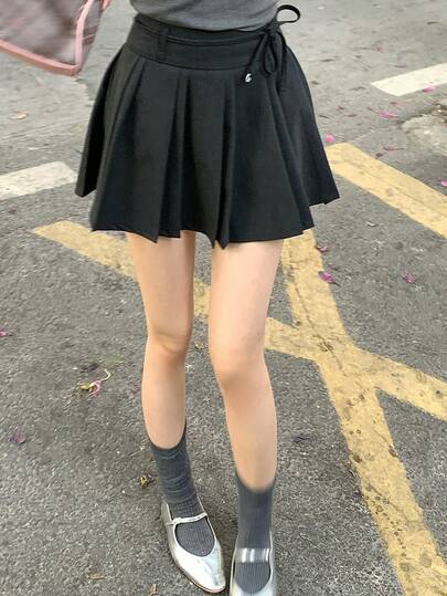 DAZY Women's Pleated Solid Color Casual Skirt With Youthful Vibe