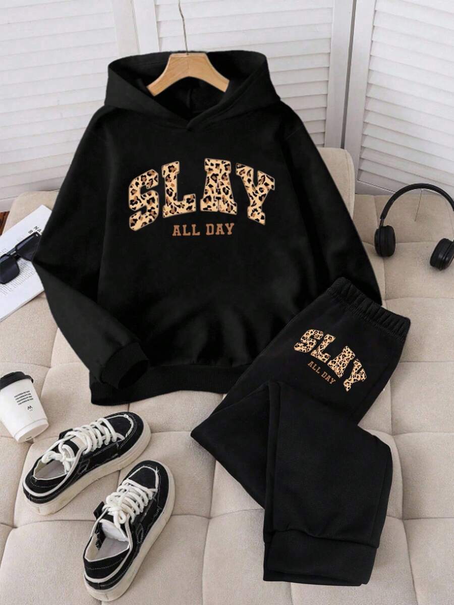 1 套青少年女孩休闲极简主义“SLAY”字母豹纹连帽衫运动衫 + 裤子套装，适合秋冬季日常穿着、上学、外出 - 黑色 - 查看 1