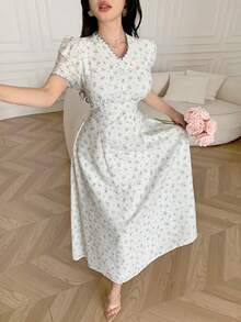 Feyla Women's Summer Romantic Ditsy Floral Waist Cinched Dress - Multicolor - View 1