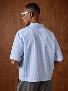 AKNOTIC Men's Striped Letter Print Pocket Casual Commuter Short Sleeve Shirt - Blue and White - View 7