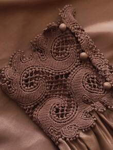 Roveilla 大码棕色门襟蘑菇扣开襟衬衫，宽松舒适，蕾丝袖口，简约优雅百搭经典款 - 鏽棕色 - 查看 10