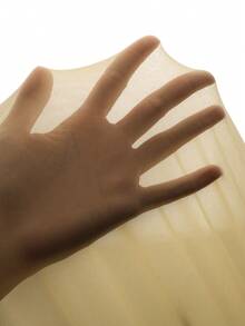 MaterniChic 孕妇纯色褶皱露肩长袖荷叶边下摆优雅连衣裙 - 黃色 - 查看 7