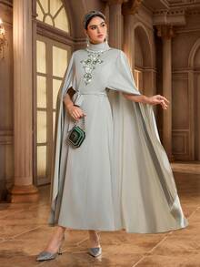 Al Najma Women's Elegant Arabic Style Dress With Beaded Cloak Sleeves Luxury Dress For Women Modest Dress Beaded Embroidery Dress - Green - View 4