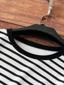 Áo thun tay ngắn kẻ sọc màu tương phản thời trang thường ngày dành cho nữ - màu đen - Xem 3