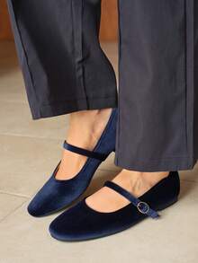 Rosivie Women's Casual Versatile Commute Simple Buckle Flats Valentine's Day - Blue - View 1