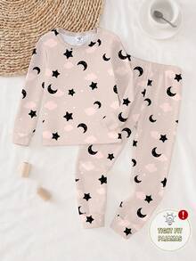 Tween Girls Pajamas-Pajama Set Light Pink Star Moon Cloud Print Round Neck Long Sleeve Top With Long Pants Comfy Loungewear Four Season Sleepwear 2026 New Year Essential Snug Fit - Multicolor - View 5