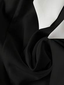 SHEIN LUNE CURVE Plus Size Casual Elegant Comfortable Bow Tie Commute Mid-Length Elegant Round Neck Dress - Black and White - View 3