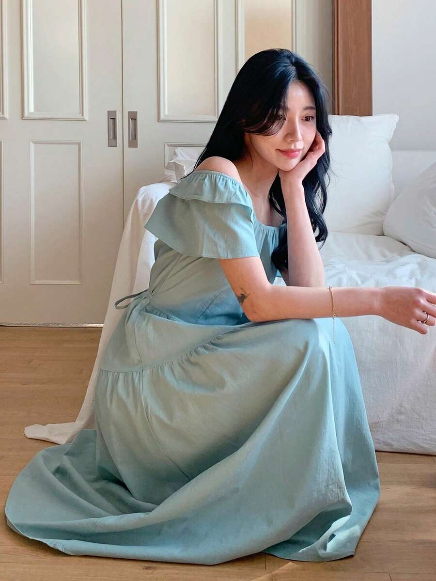 DAZY Đầm midi ôm sát màu xanh lá cây cổ chữ V dành cho nữ. - màu xanh lá - Xem 1