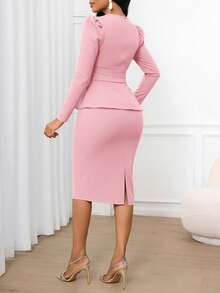 SHEIN Lady 女士优雅通勤都市纯色修身心形领泡泡袖收腰开衩上衣和铅笔裙套装，两件套，四季皆宜，尽显老钱风范，适合机场、教师、商务休闲、生日、办公室、休闲、教堂、黑色正式场合、音乐会、早午餐等各种场合。 - 粉色 - 查看 2