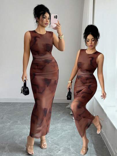 Rafferiza 女士印花圆领褶皱腰部无袖修身连衣裙