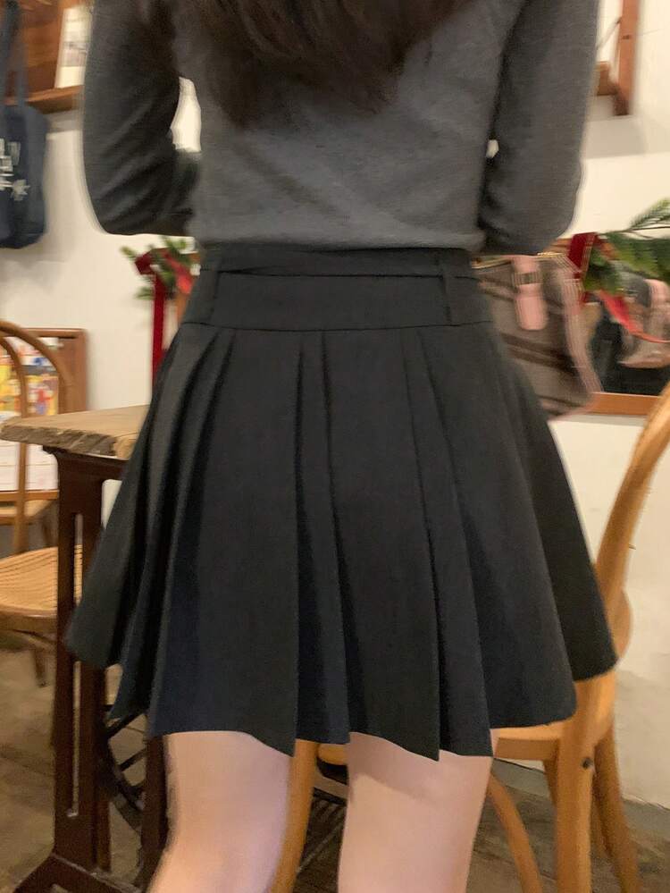 Women's Pleated Solid Color Casual Skirt With Youthful Vibe