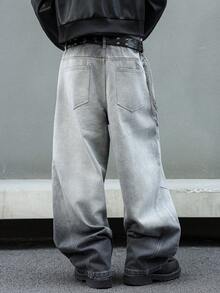 Manfinity EMRG 男士休闲宽松版型做旧弯腿喇叭深灰色牛仔裤