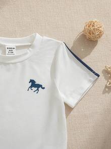 SHEIN Playful Pals 两件套婴儿/男婴黑白短袖上衣和裤子套装，侧边饰有滚边和马匹印花图案，时尚优雅，适合夏季居家或户外穿着。 - 彩色 - 查看 6