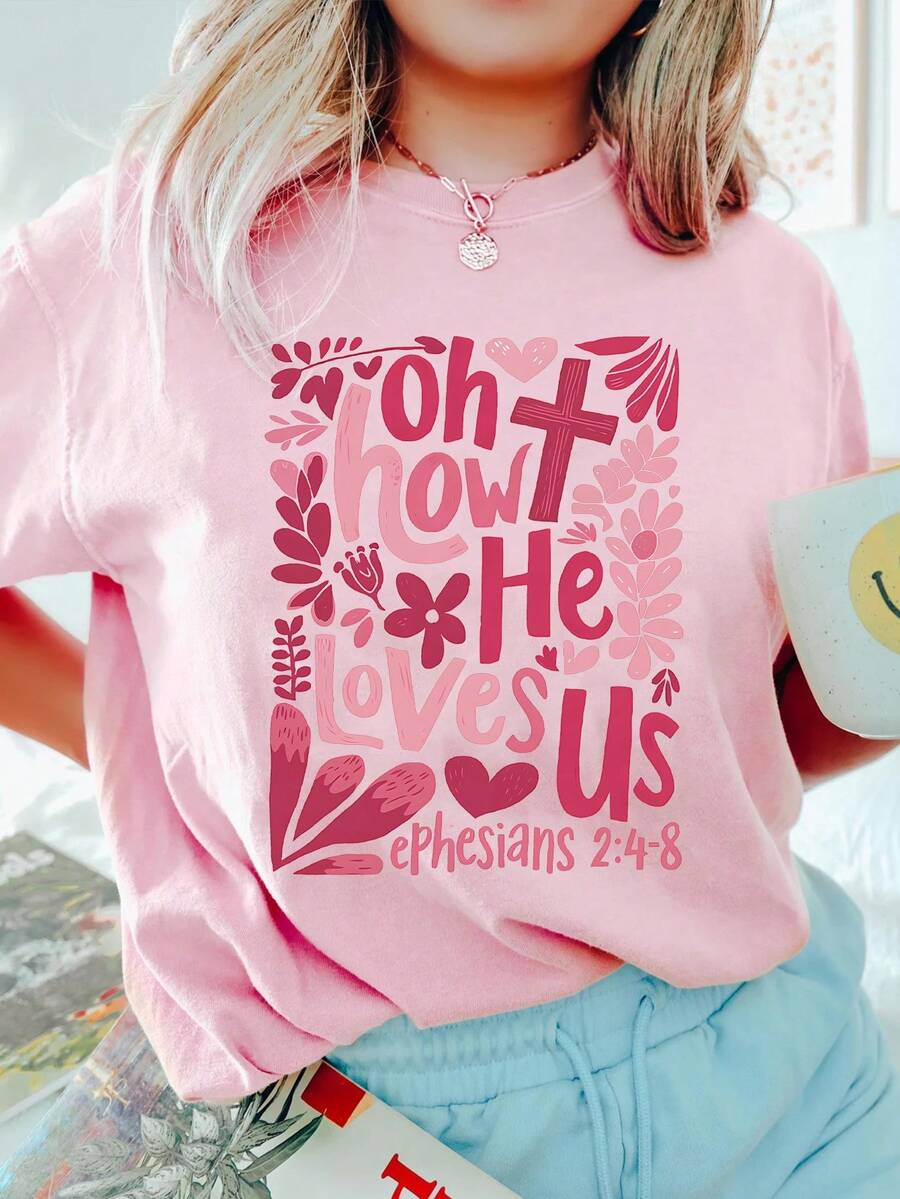 EMERY ROSE Áo thun "Tình yêu của Ngài dành cho chúng ta", Áo thun phong cách Bohemian ngày Valentine, Áo thun ngày Valentine, Áo thun ngày Valentine dành cho người theo đạo Cơ đốc, Áo thun ngày Valentine in hình Chúa Giê-su. - Hồng - Xem 1