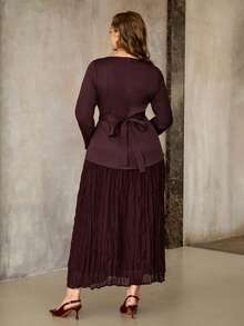 Roveilla 大码女士优雅纯色拼接褶裥下摆系带两件式连衣裙，春秋季 - 紫紅色 - 查看 2